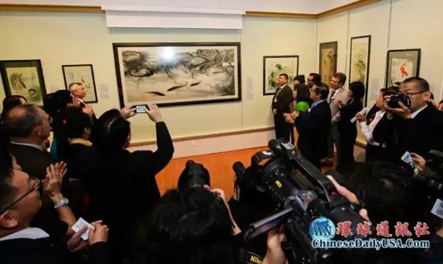 「名画家鱼展厅」亮相洛杉矶 填补北美水墨画展空白图片 第2张 「名画家鱼展厅」亮相洛杉矶 填补北美水墨画展空白 第2张