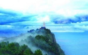 南无第三世多杰羌佛不收供养实例（九）拒绝花园别墅名宅供养