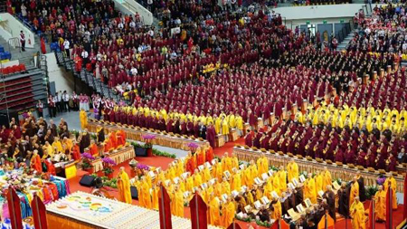 证达大法师主法药师佛法会 殊胜圆满 盛况空前 第2张