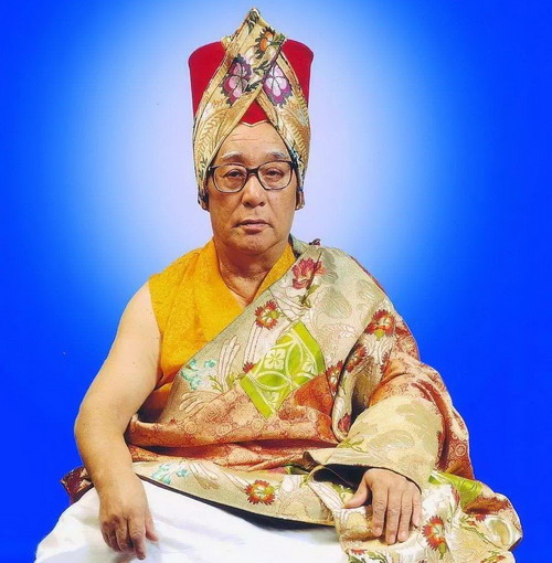 萨迦达钦法王简介